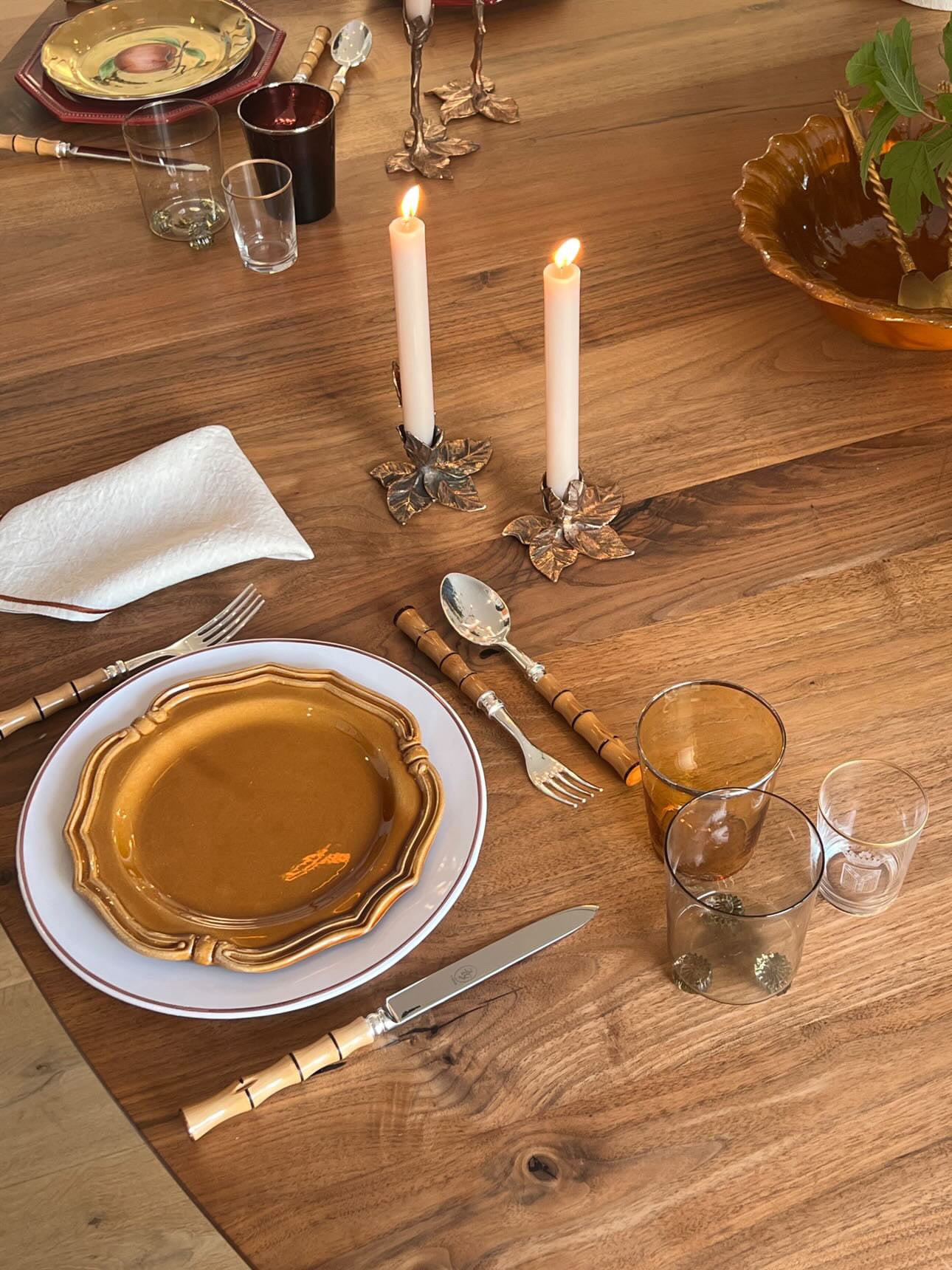 table setting with French Dinner Plate, Pain Brûlé