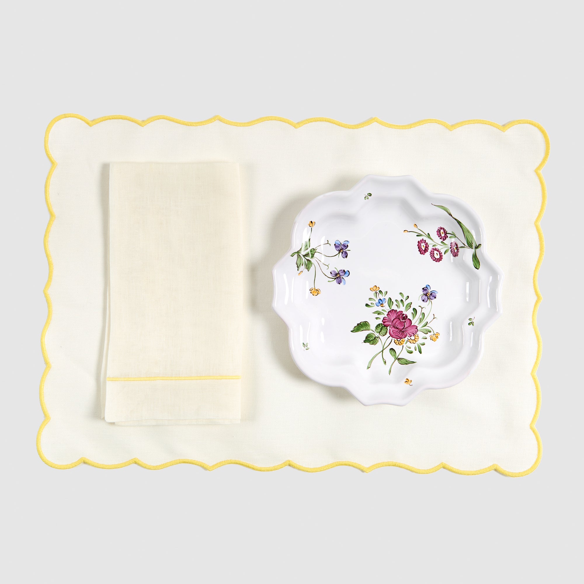 Picardie Drageoir, Florale with Yellow Placemat and Napkin