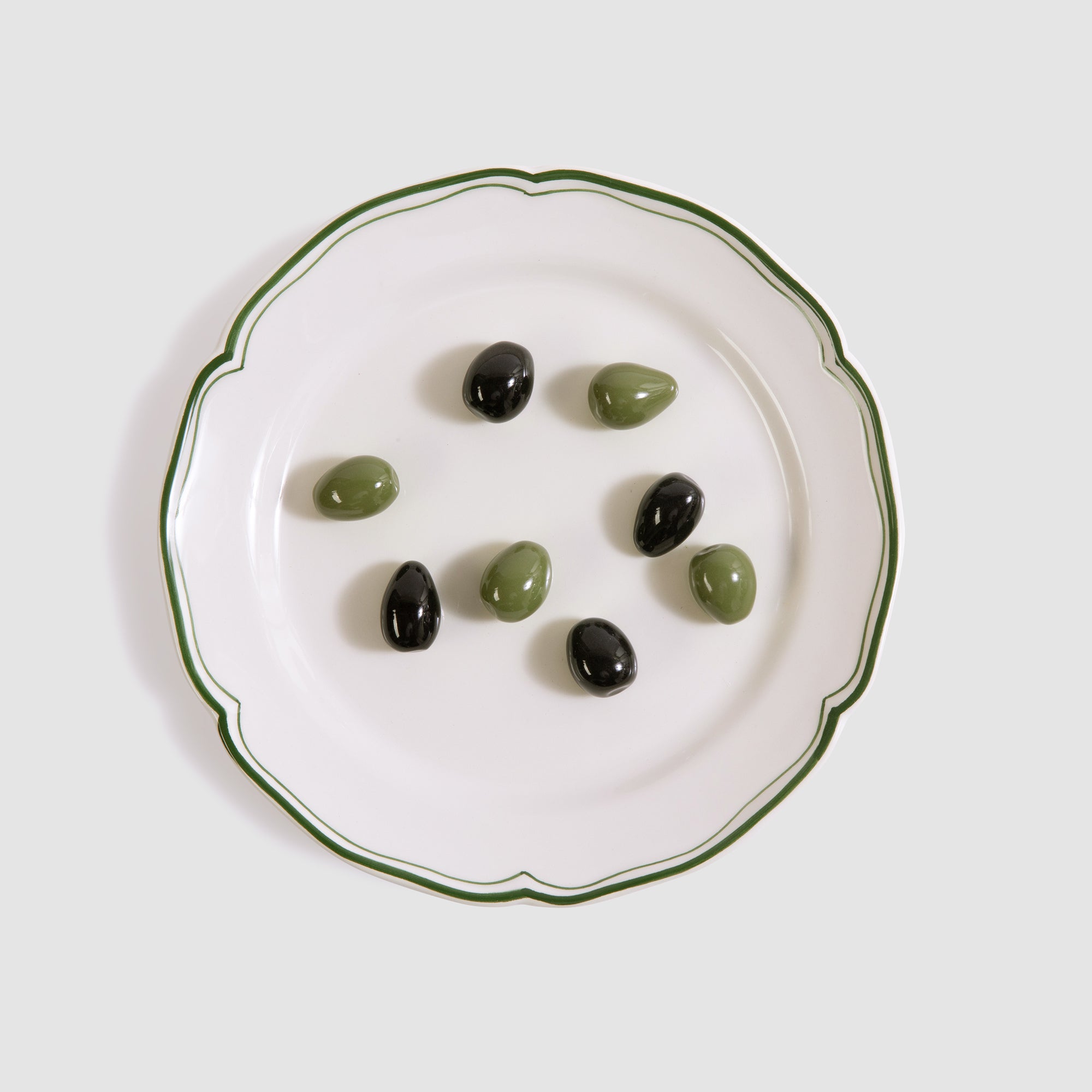 Trompe L’œil Olive Décorative Plate