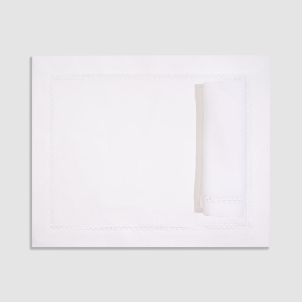 Ricamo Placemat and Napkin Set, White