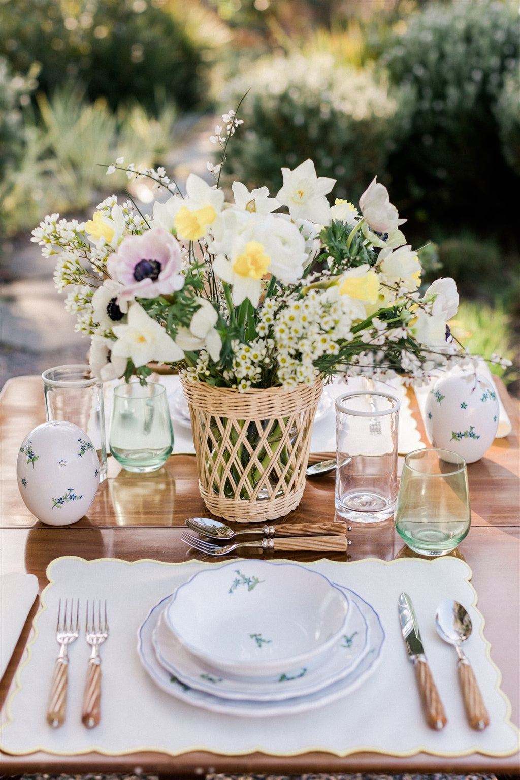 table setting with Faience Bleuet Easter Egg